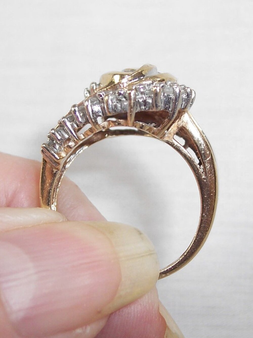 10K Yellow Gold Diamond Swirl Cocktail Ring Round & Baguette Stones Size 7 - Picture 7 of 15